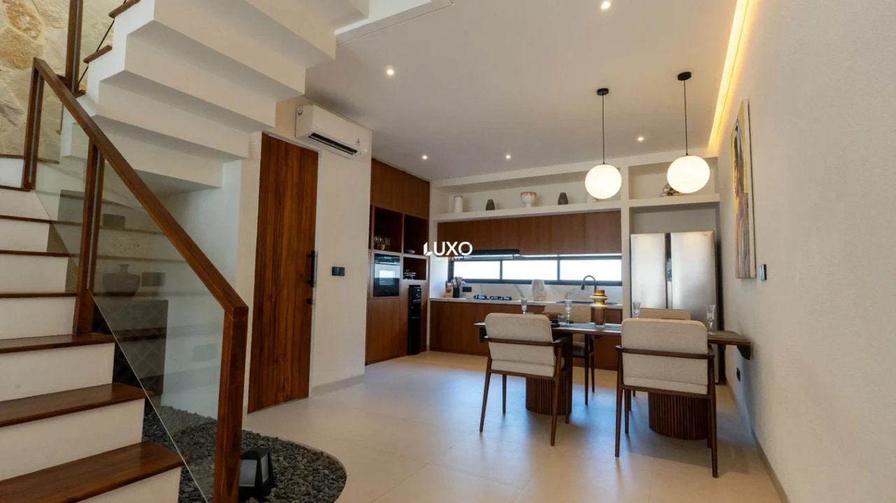 2 Bedrooms Villa in Padonan
