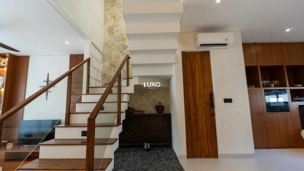 2 Bedrooms Villa in Padonan