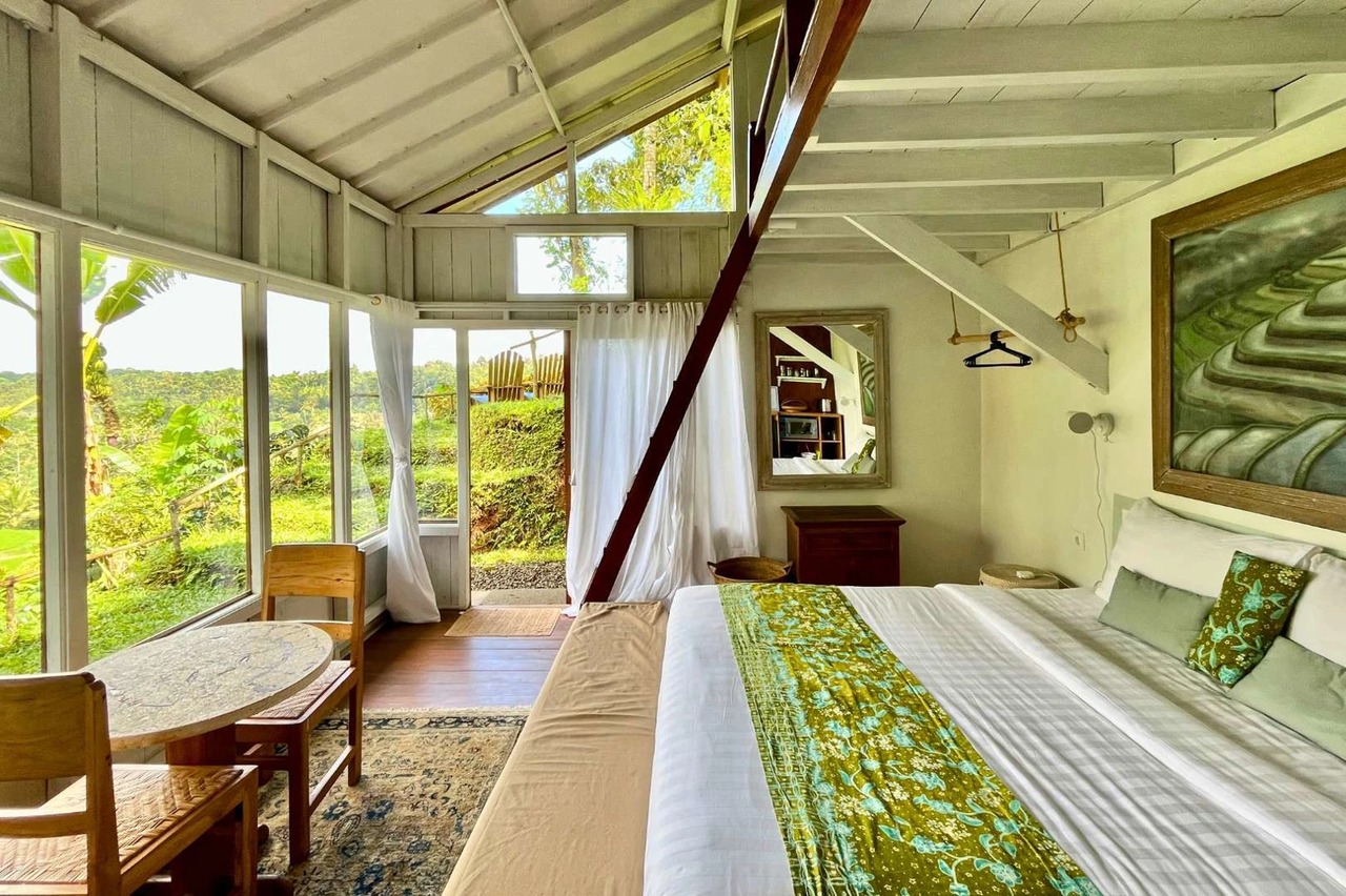 LEASEHOLD - Peaceful Mountain Cabin