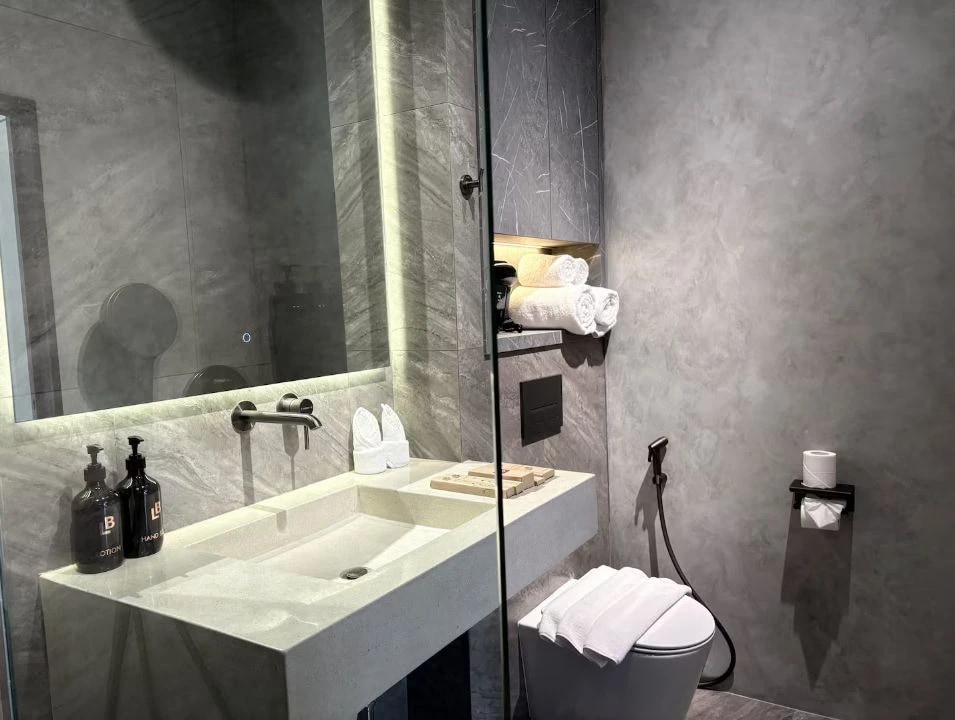 Modern 2BR Villa w/ Private Pool and Bal