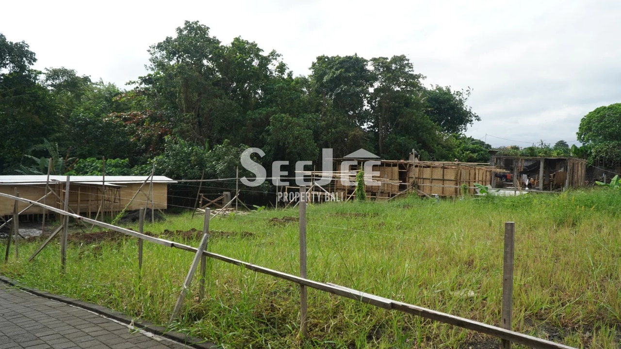 PREMIUM LAND FOR SALE IN PERERENAN 3are