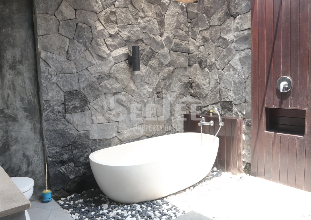 VILLA FOR SALE IN LOD TUNDUH 