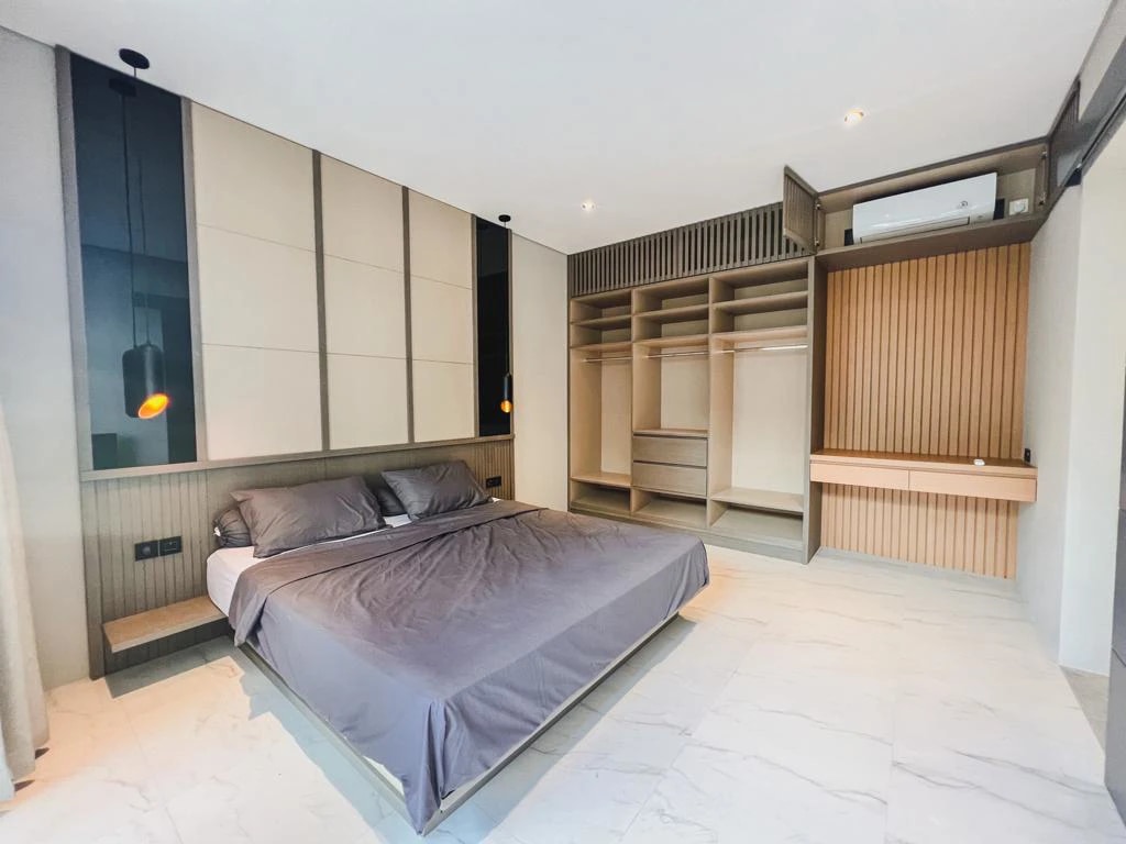 Luxury 3BR Villa w/ Rooftop & Sky View