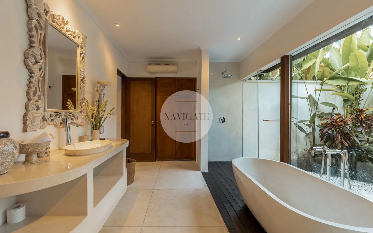 Santai Seseh | Private Tropical Estate