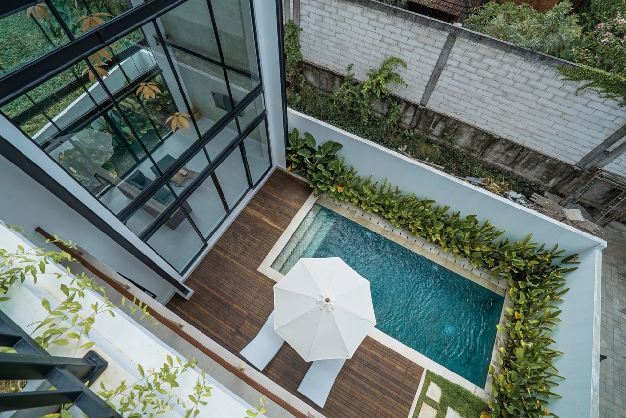 White Light 3BR Private Villa Berawa