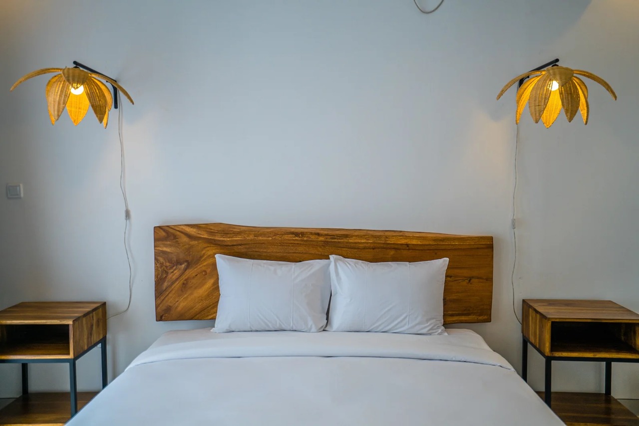 White Light 3BR Private Villa Berawa
