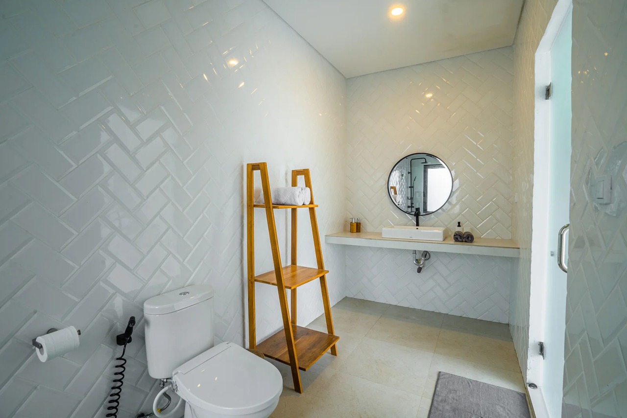 White Light 3BR Private Villa Berawa
