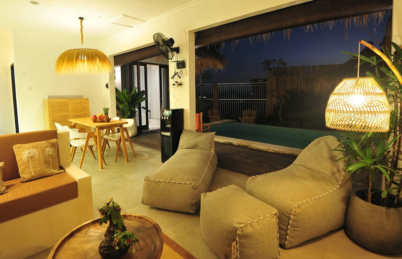 Tropical 2 br villa with rice paddy view