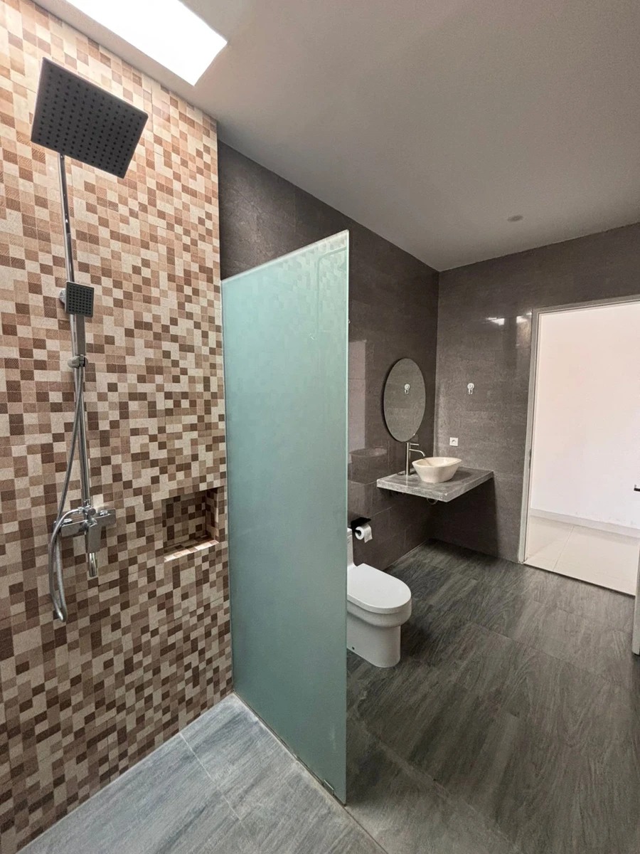 3 br villa for Rent in Cemagi 