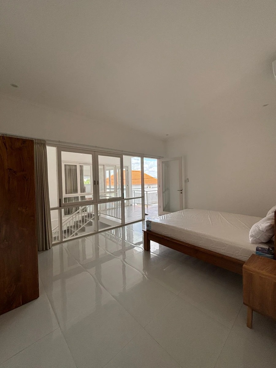 3 br villa for Rent in Cemagi 