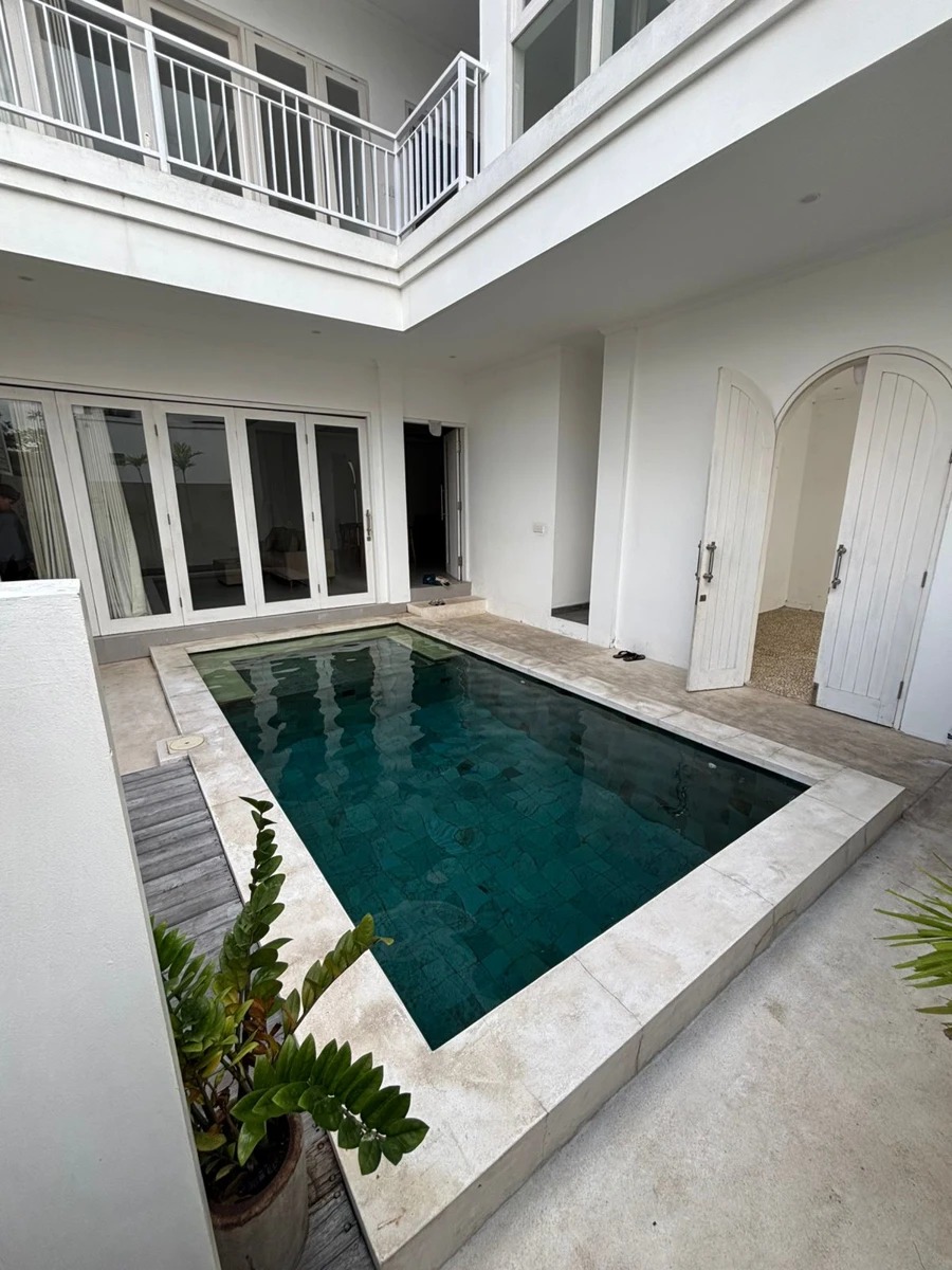 3 br villa for Rent in Cemagi 