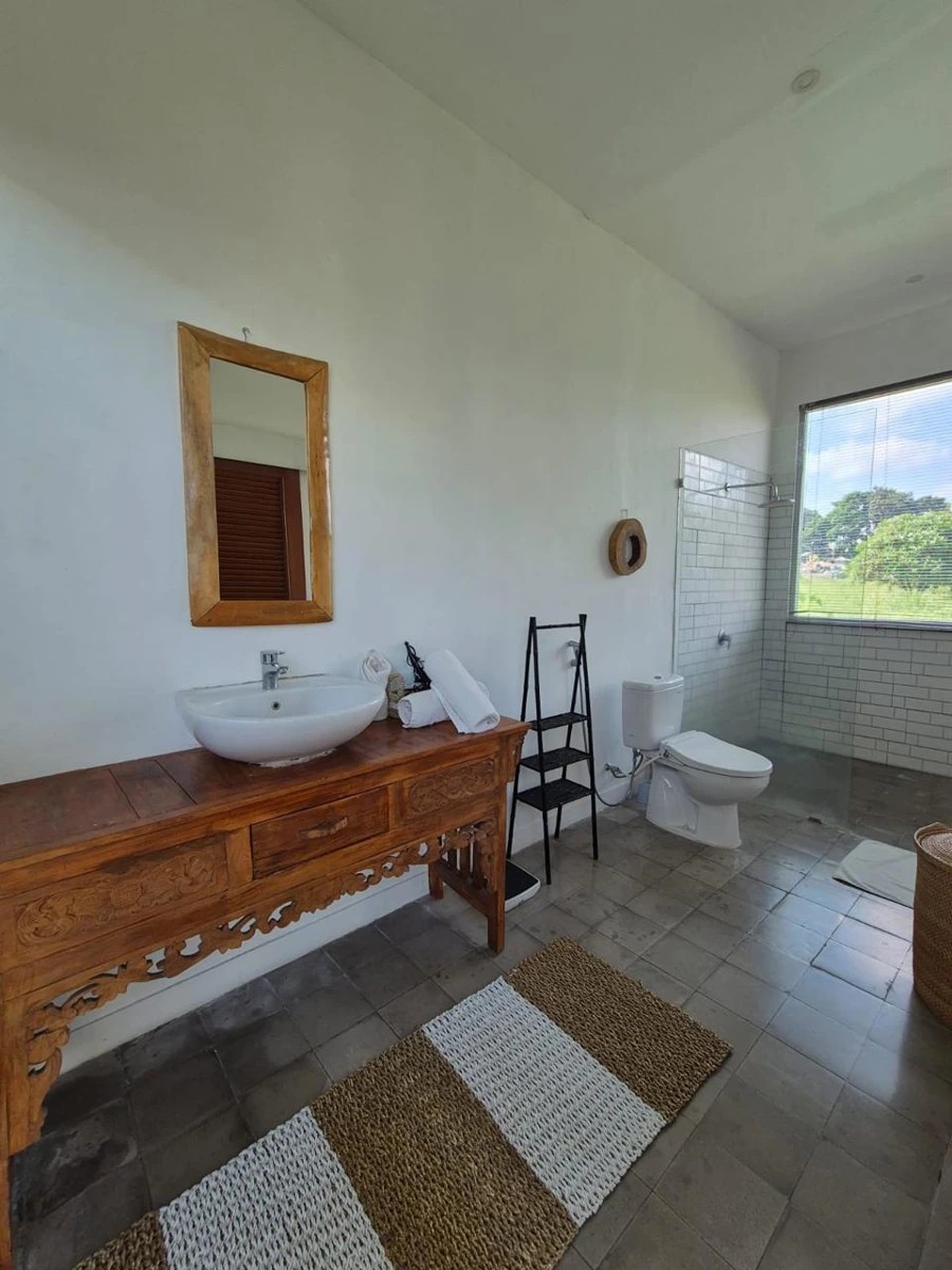 Stylish 4-Bedroom Villa with Jungle View