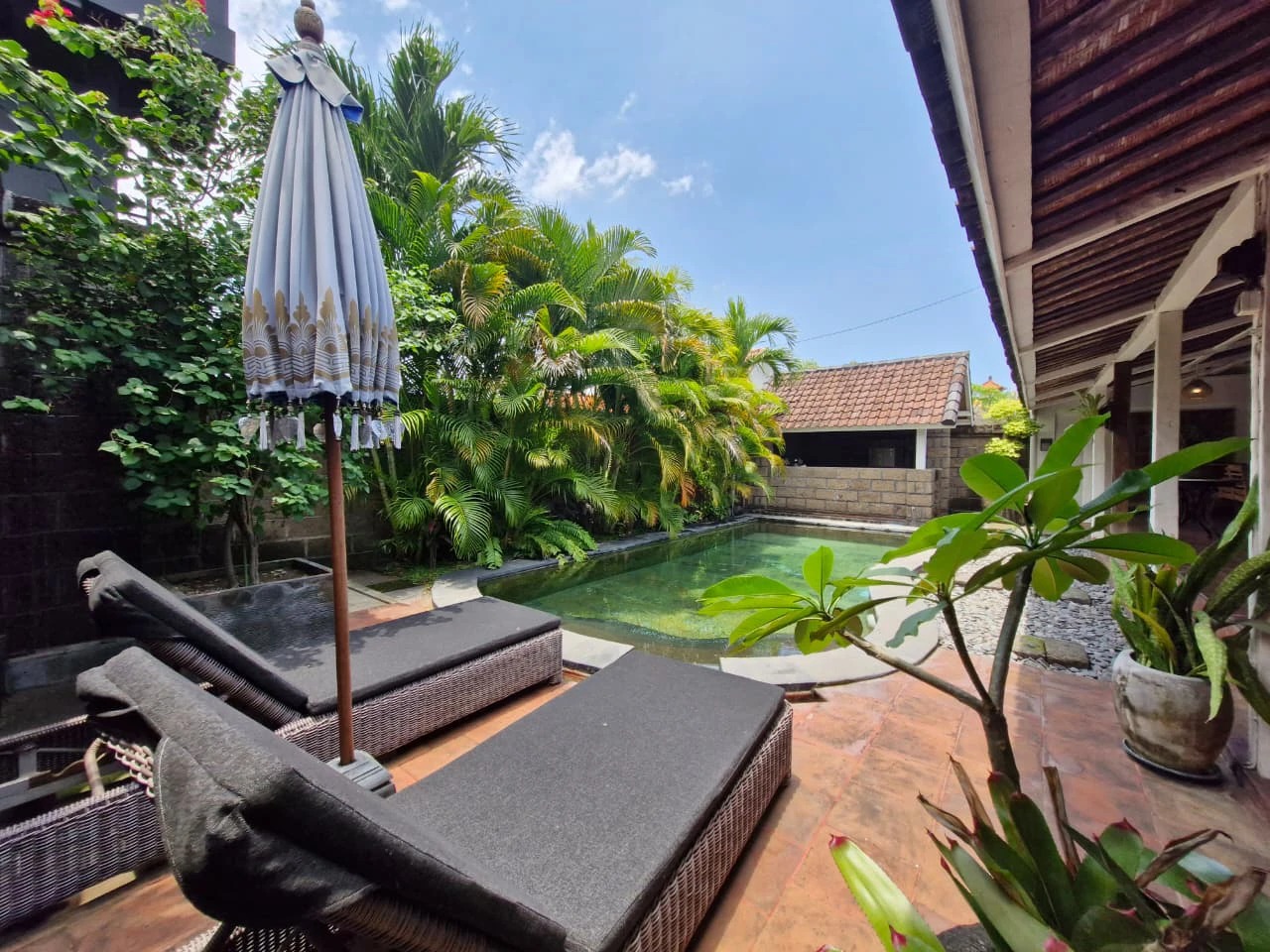 Unique Joglo Villa for Rent in Canggu!