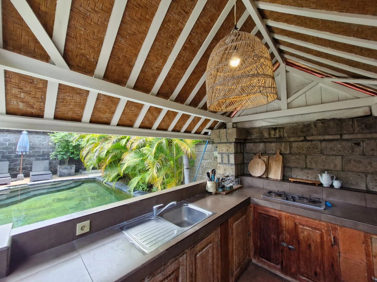 Unique Joglo Villa for Rent in Canggu!