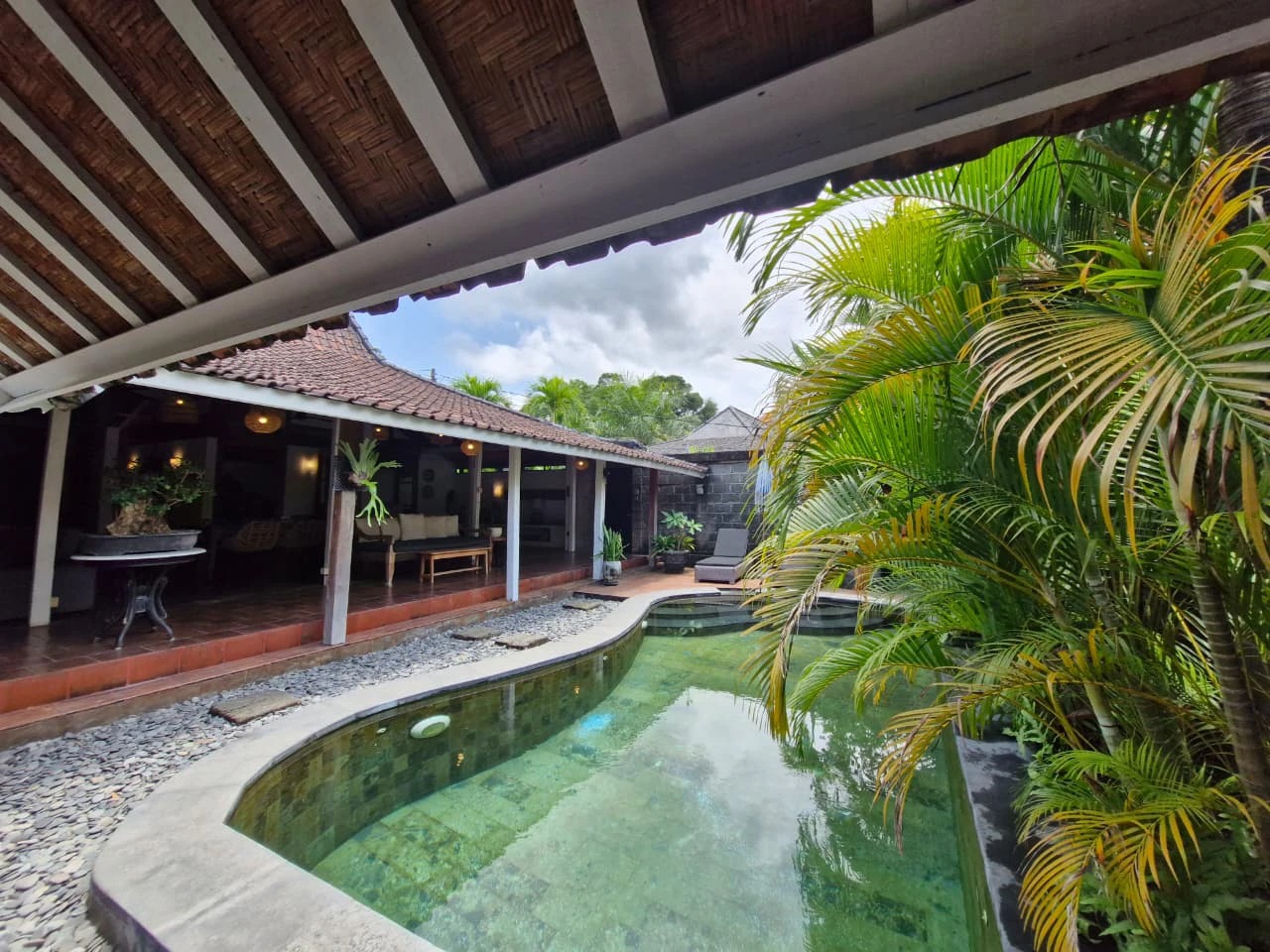 Unique Joglo Villa for Rent in Canggu!
