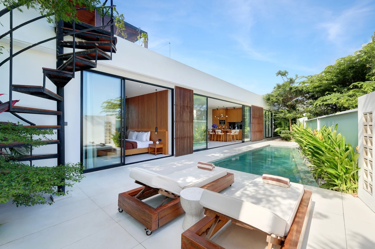 Stunning 3BR Garden Villa 3 Minutes to B