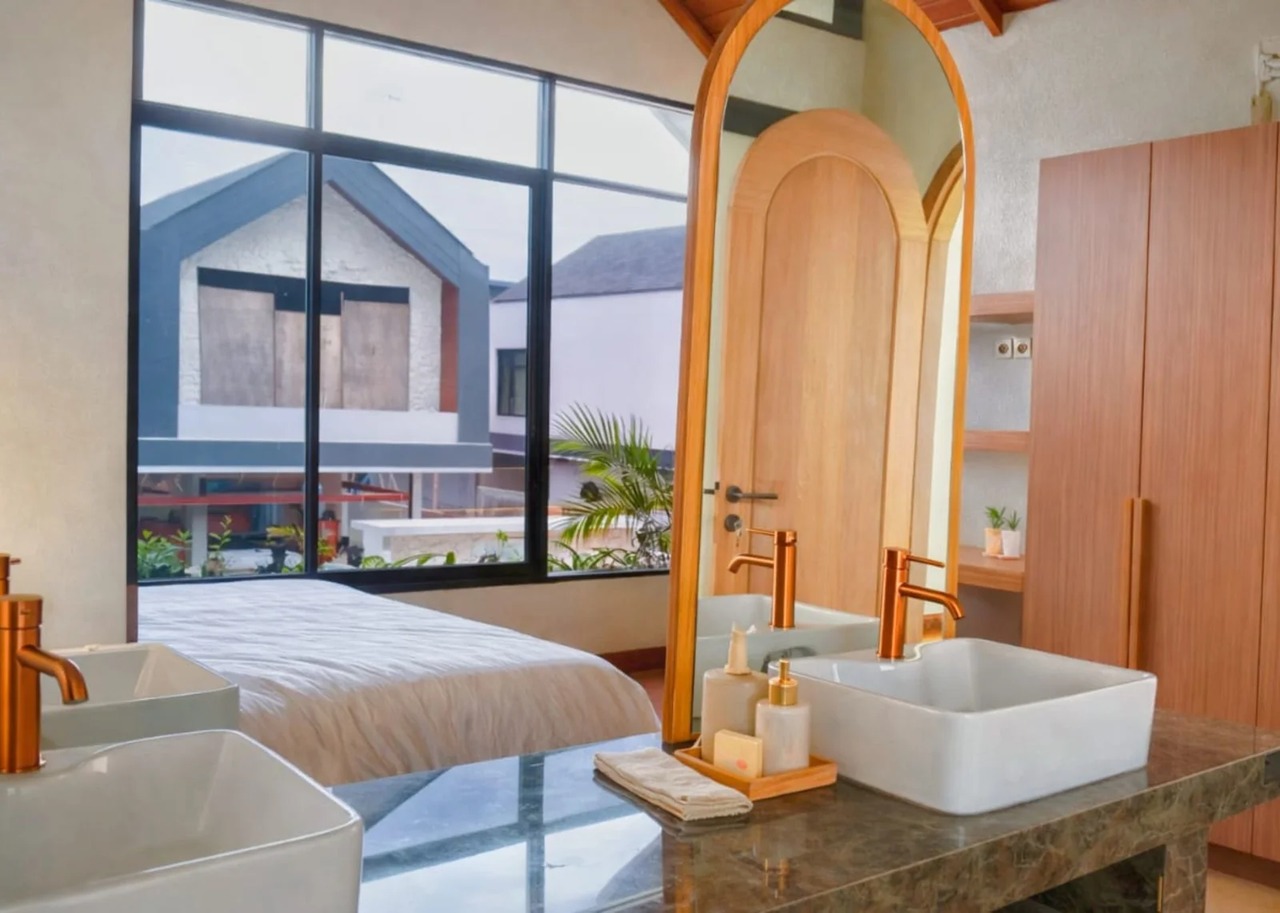 1BR Modern Azur Villa Kerobokan - 4 Unit
