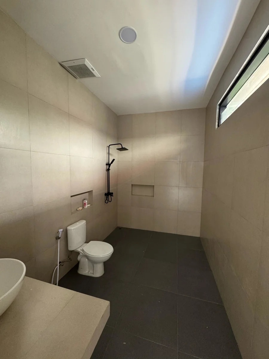 Modern 2-Bedroom Villa for Rent