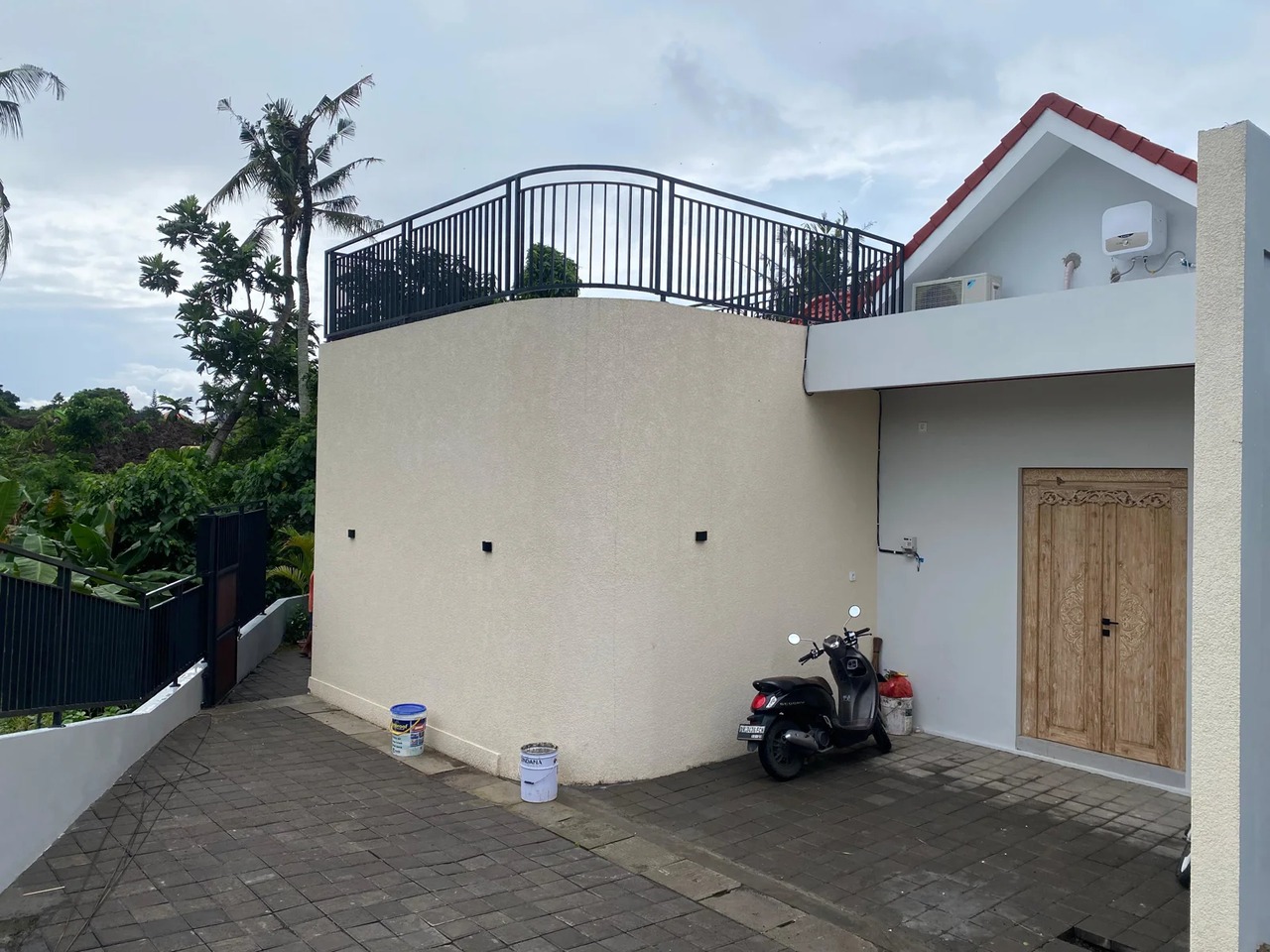 Modern 2-Bedroom Villa for Rent