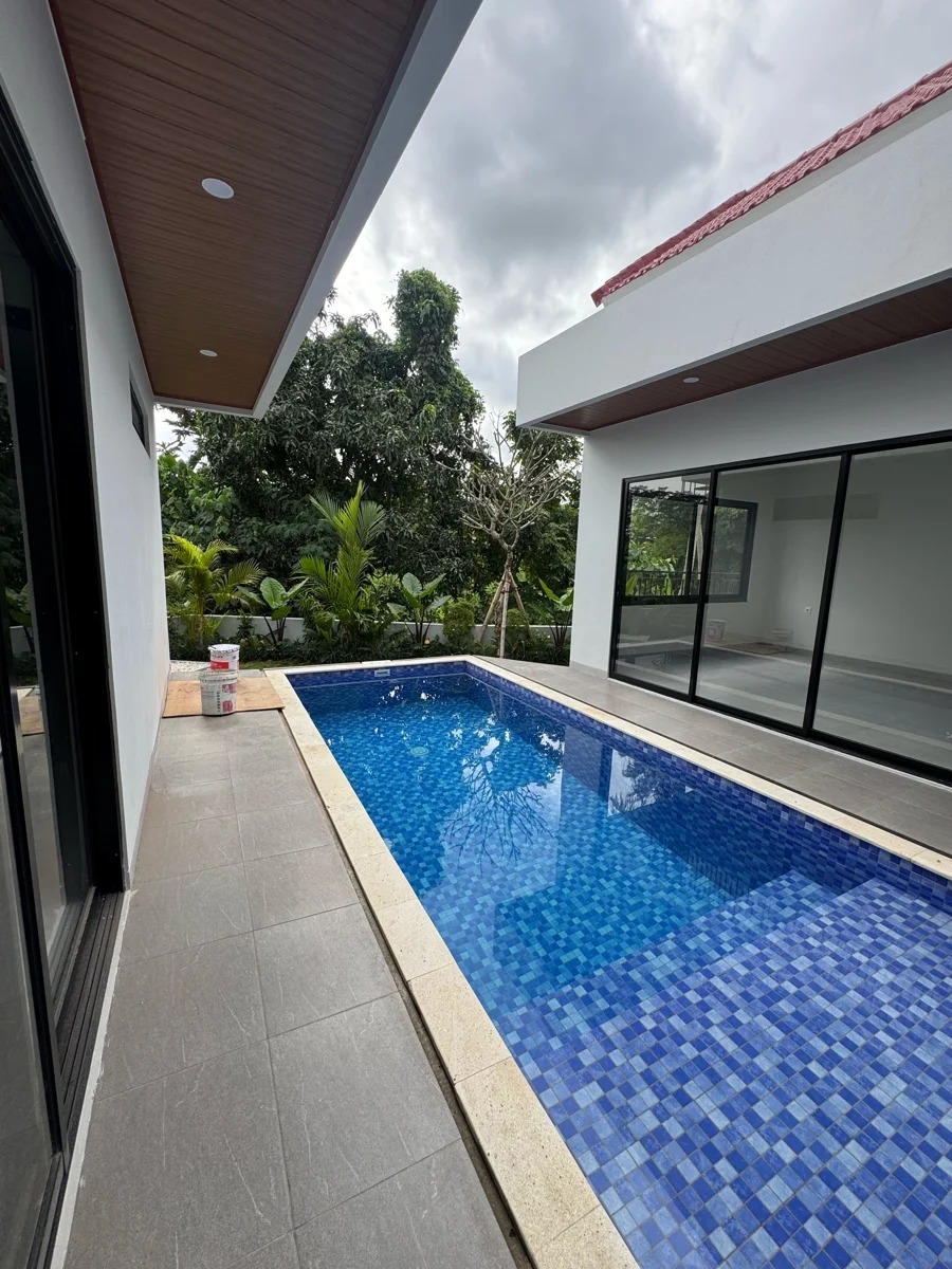 Modern 2-Bedroom Villa for Rent