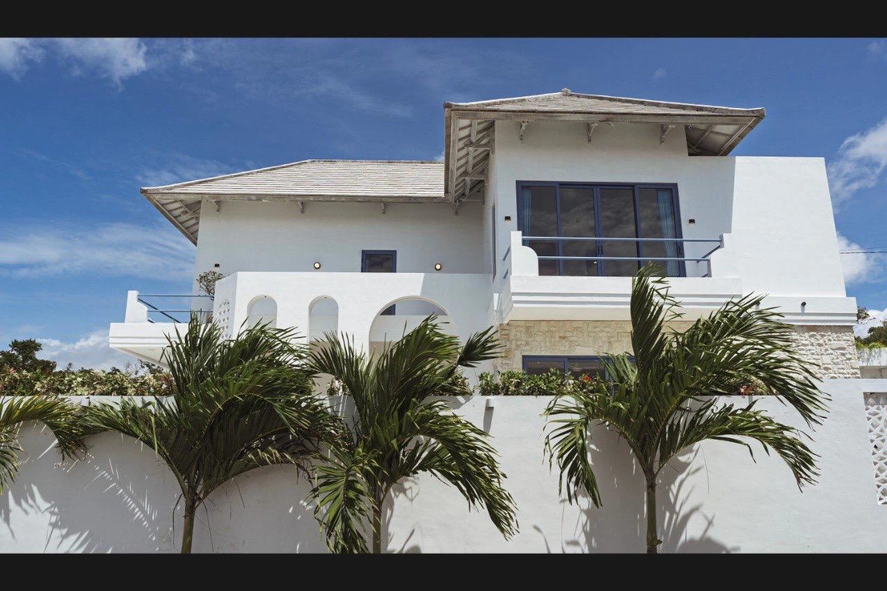 DO 76 - VILLA FOR SALE IN NUSA DUA BALI