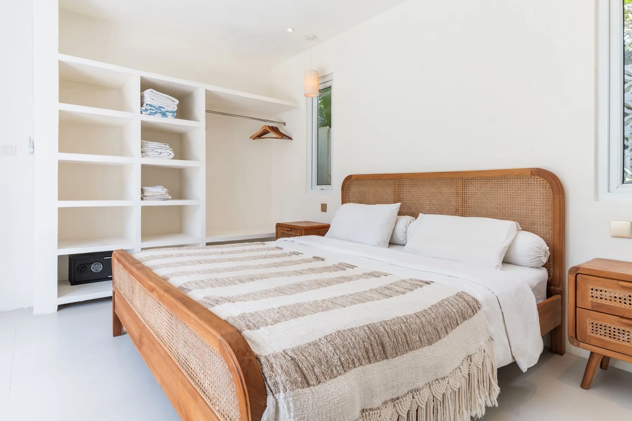 1 Bedroom Private Villa with Office