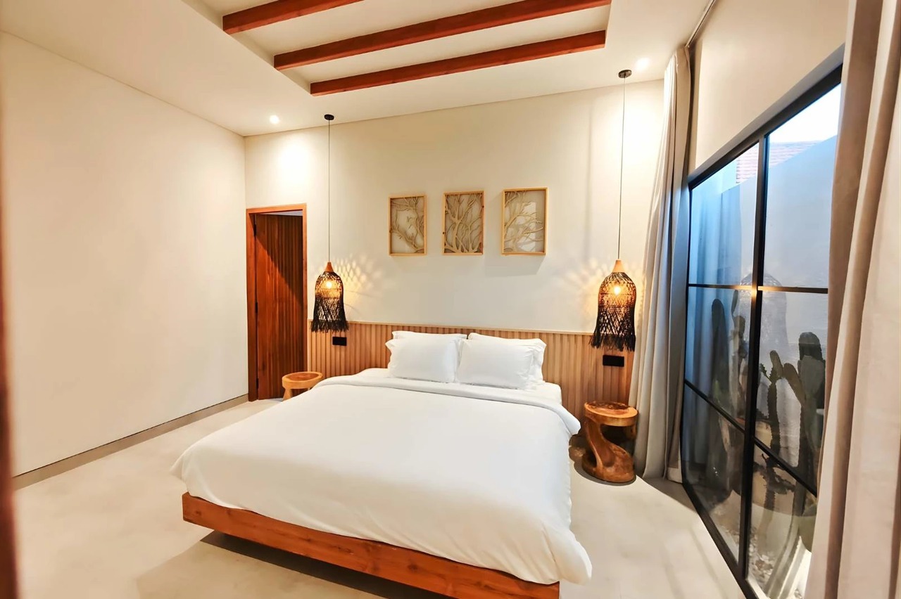 🌴 Elegant 3BR Tropical Villa