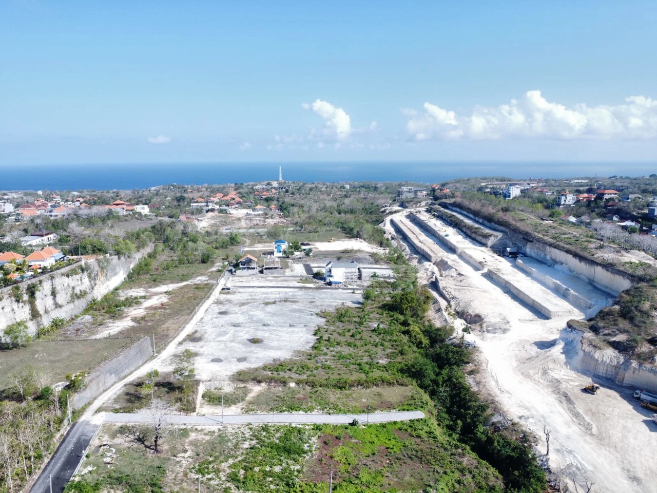 DO 33 - LAND FOR SALE IN PANDAWA BALI