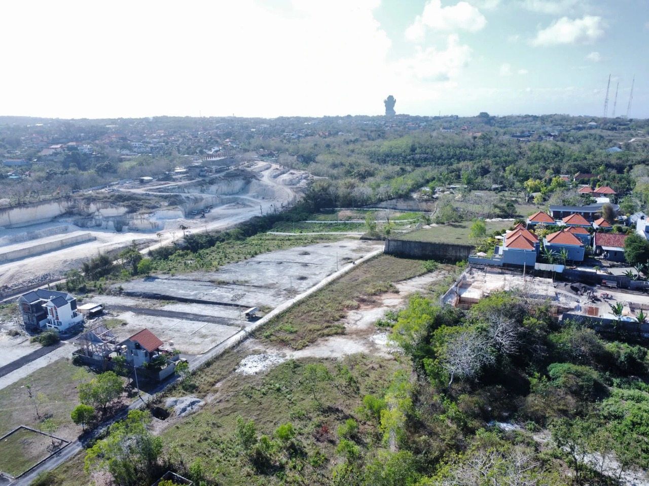 DO 33 - LAND FOR SALE IN PANDAWA BALI