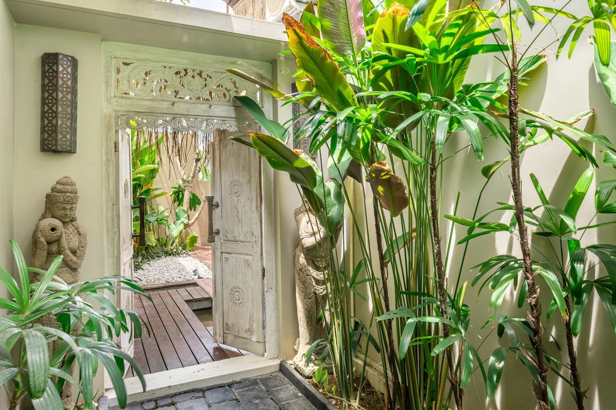 Breezy 3BR Villa w/ Private Pool and Ric