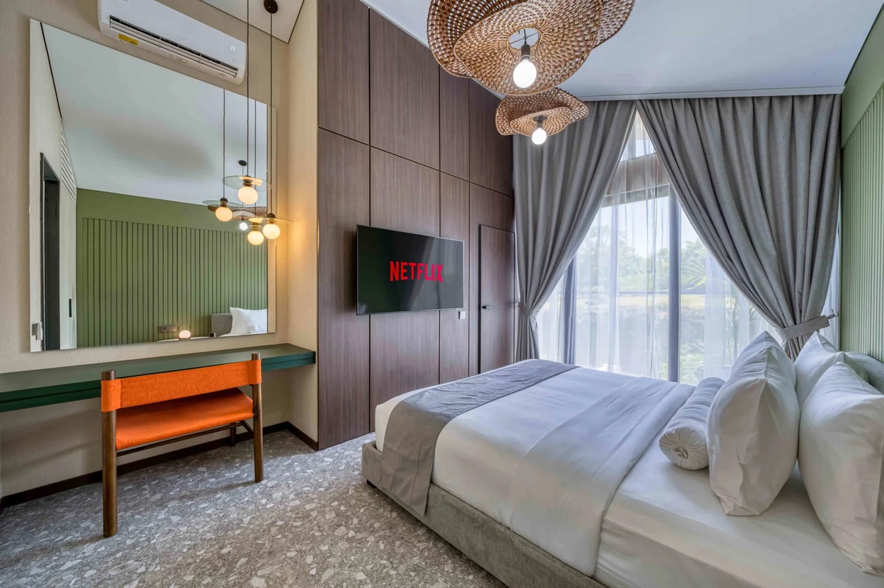 Modern 2BR Villa w/ Private Pool and Bal