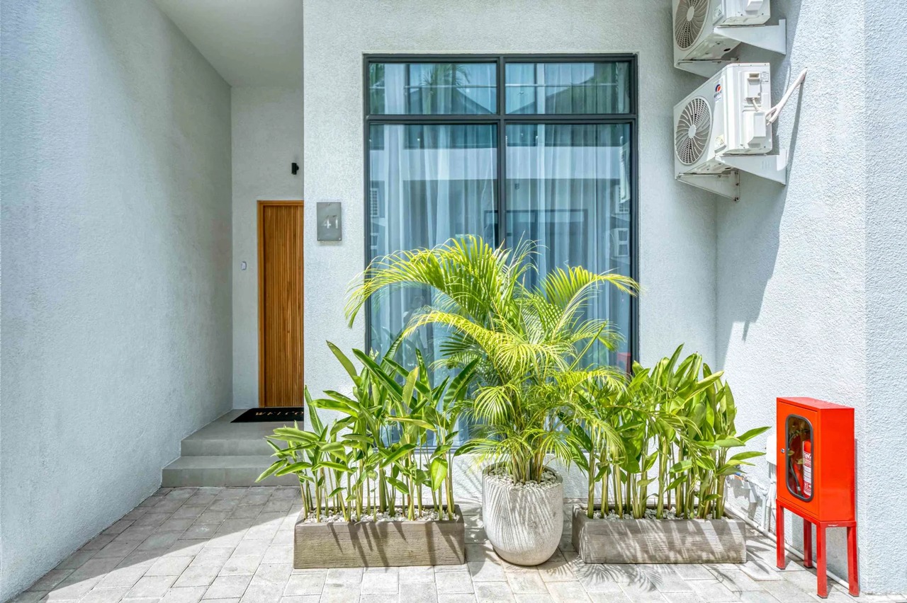 Modern 2BR Villa w/ Private Pool and Bal