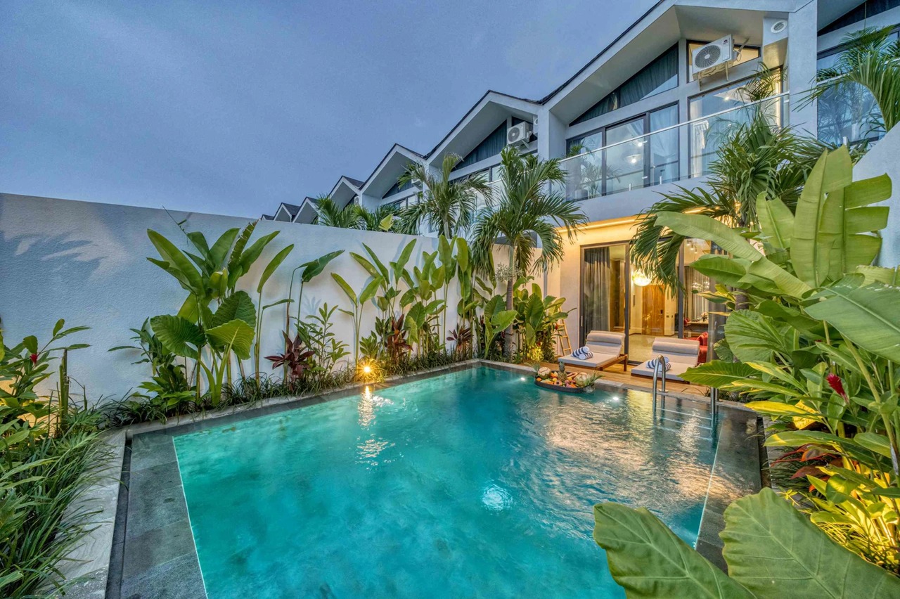 Modern 2BR Villa w/ Private Pool and Bal