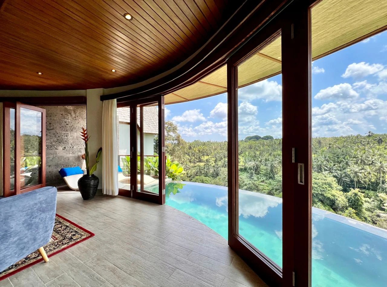 Elegant 2BR Valley-View Villa w/ Private