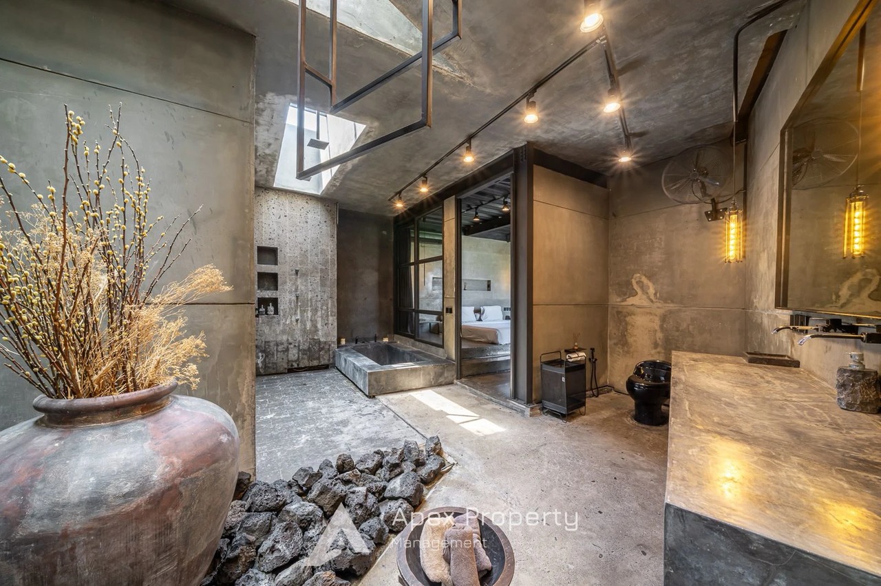 4BD LUXURY LAVA LOFT VILLA