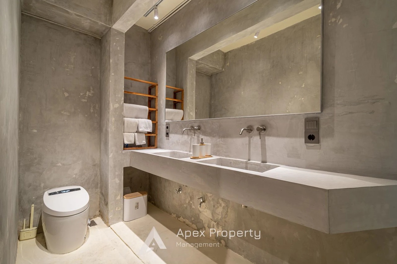 4BD LUXURY LAVA LOFT VILLA