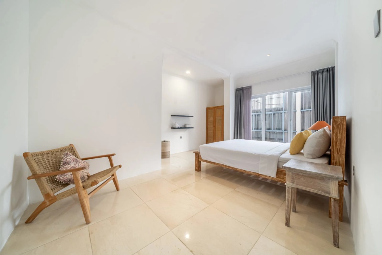 3BR Modern Villa with Modern Minimalist