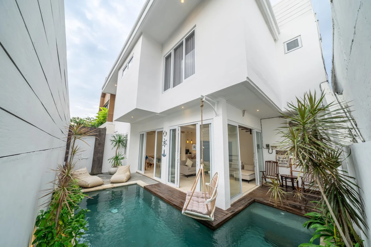 3BR Modern Villa with Modern Minimalist
