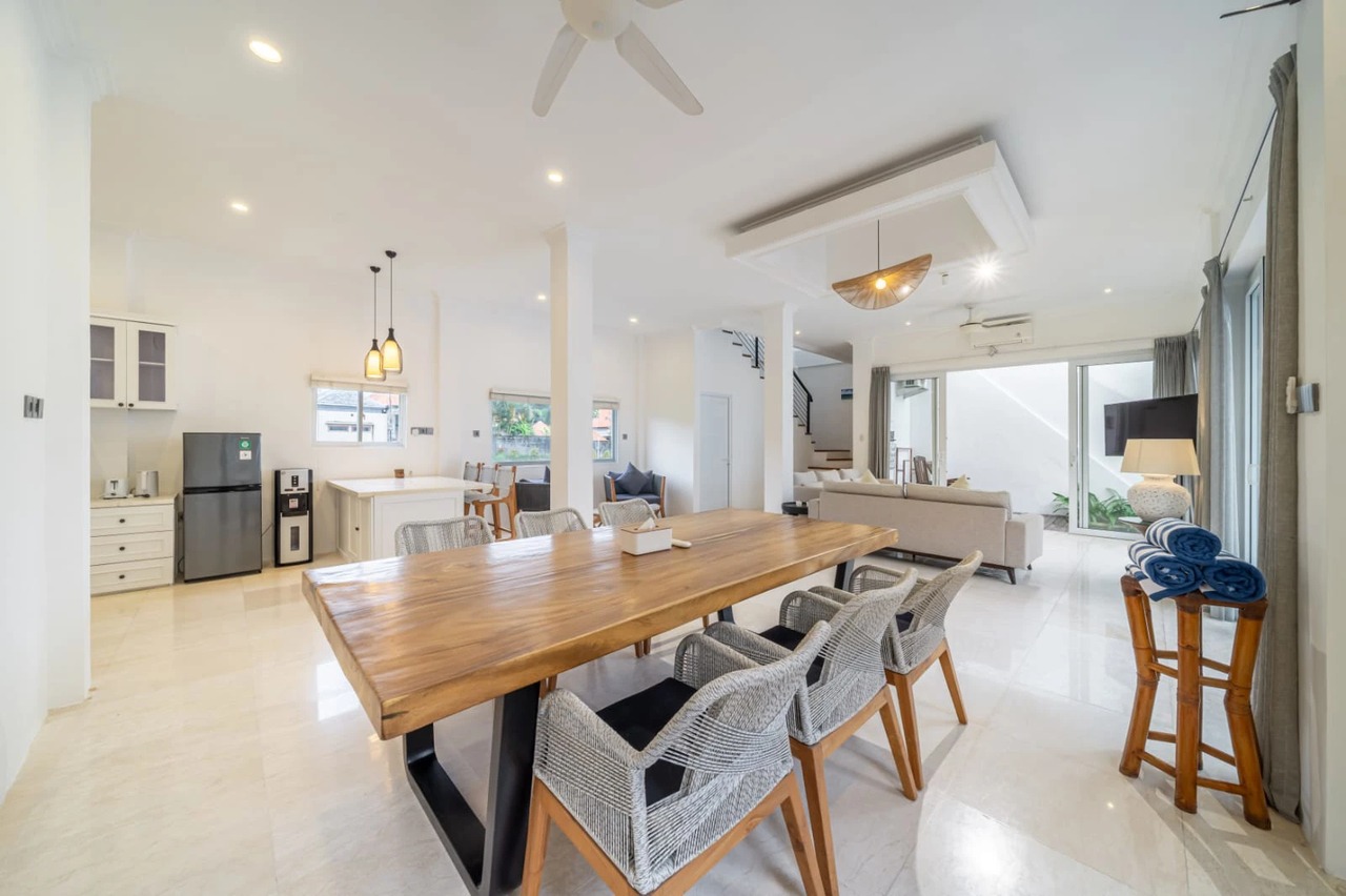 3BR Modern Villa with Modern Minimalist
