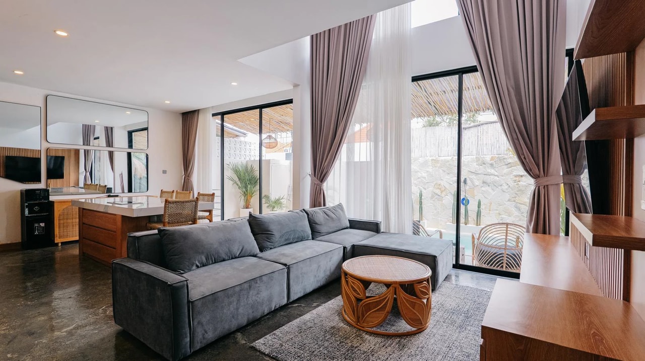 2BR VILLA IN UMALAS FOR LEASE (2UM4)