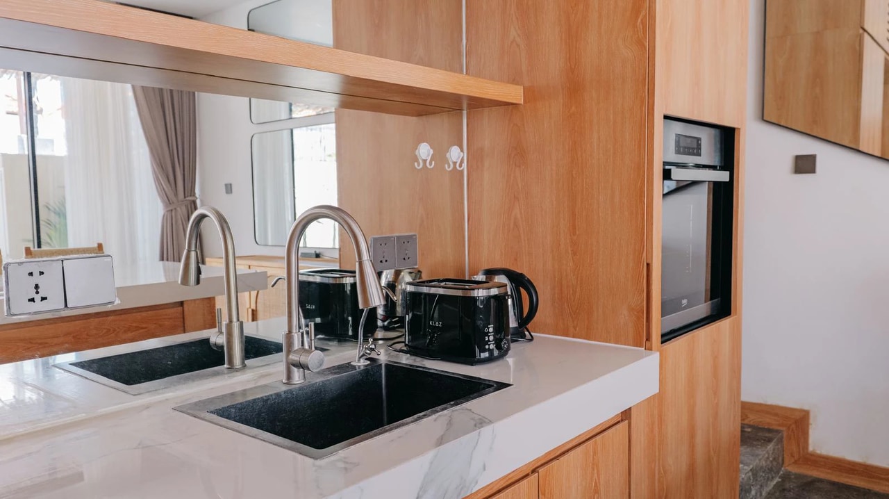 2BR VILLA IN UMALAS FOR LEASE (2UM4)