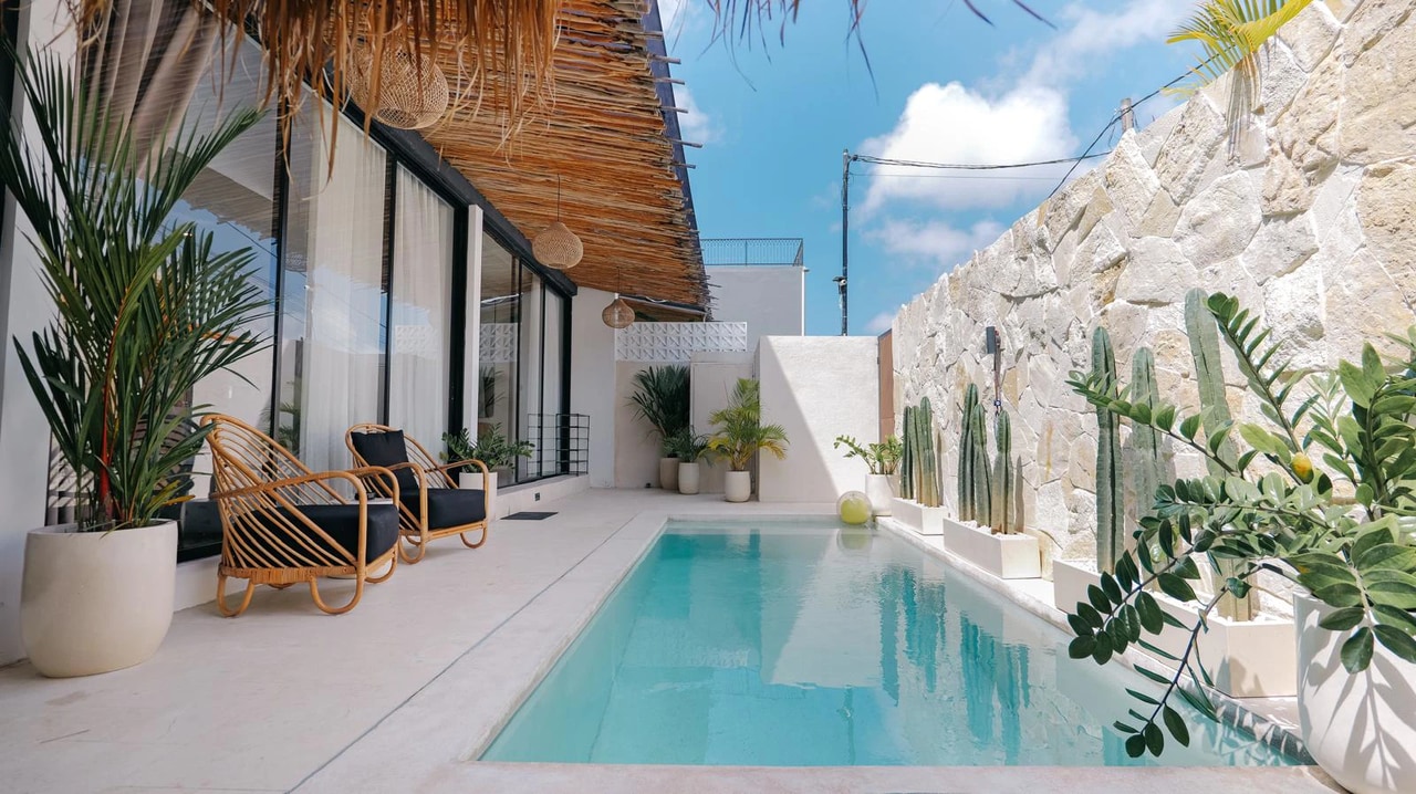 2BR VILLA IN UMALAS FOR LEASE (2UM4)