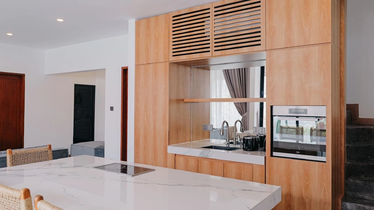 2BR VILLA IN UMALAS FOR LEASE (2UM4)