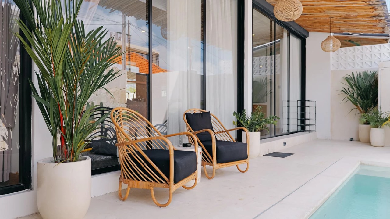 2BR VILLA IN UMALAS FOR LEASE (2UM4)