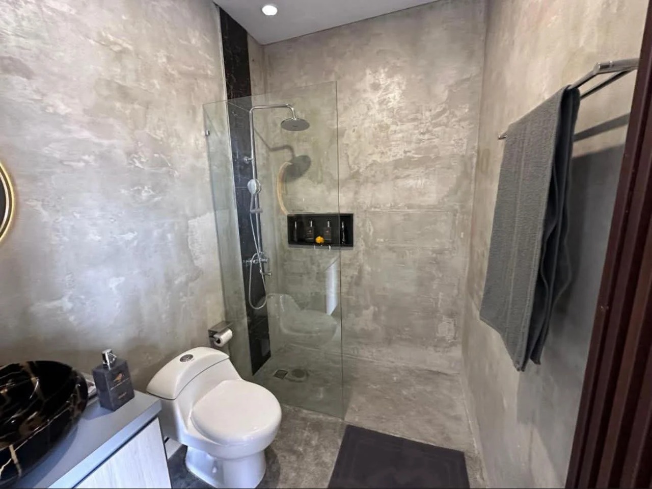 2 BEDROOM VILLA IN PADONAN, IDR 25 MILL