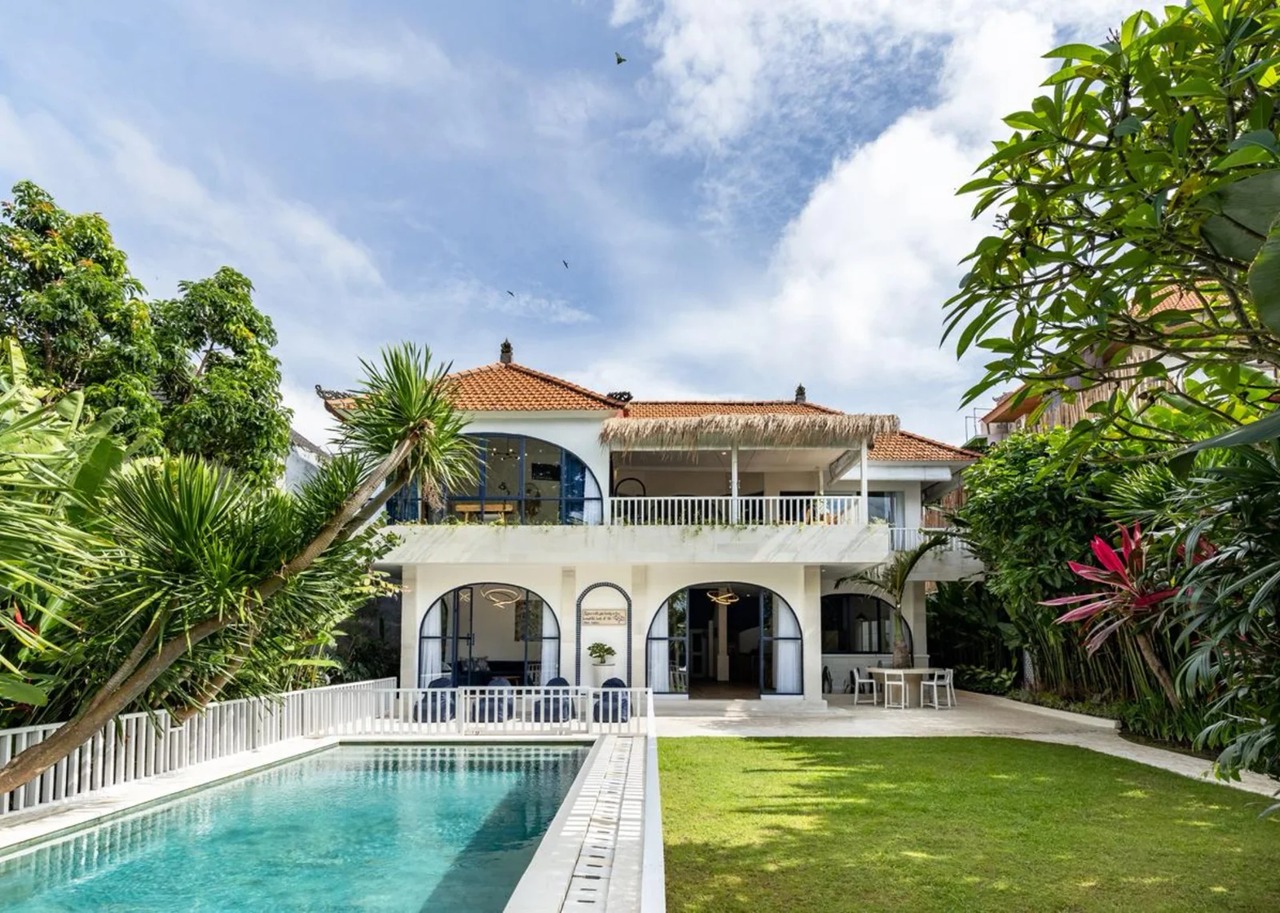 4BD NewlyRenovated Dream Villa LaFamilia