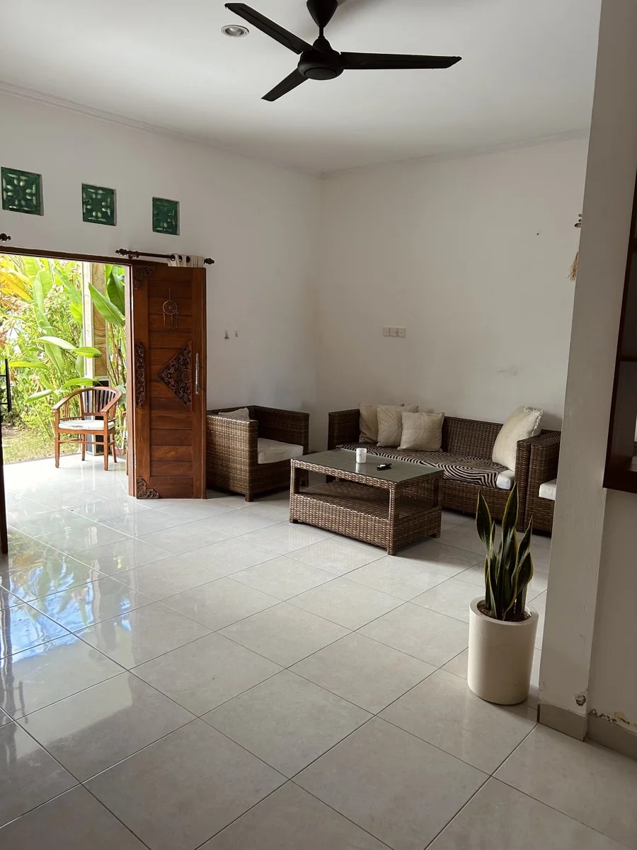 1 Room Available in a 2-Bedroom Villa