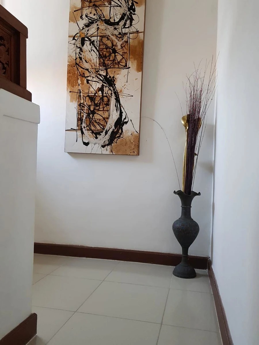 House in Mumbul