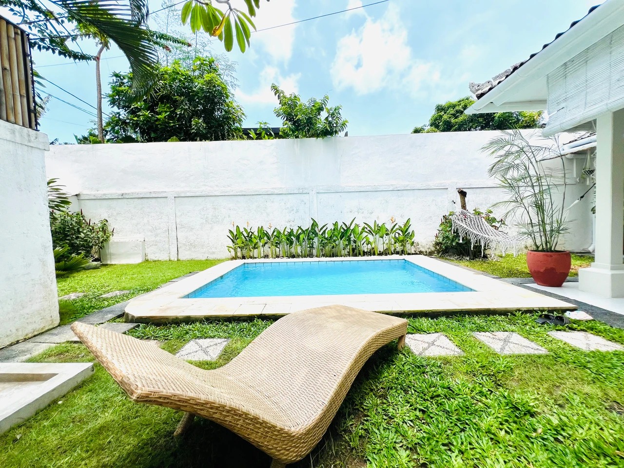 CHARMING TWO BEDROOMS VILLA FOR MONTHLY