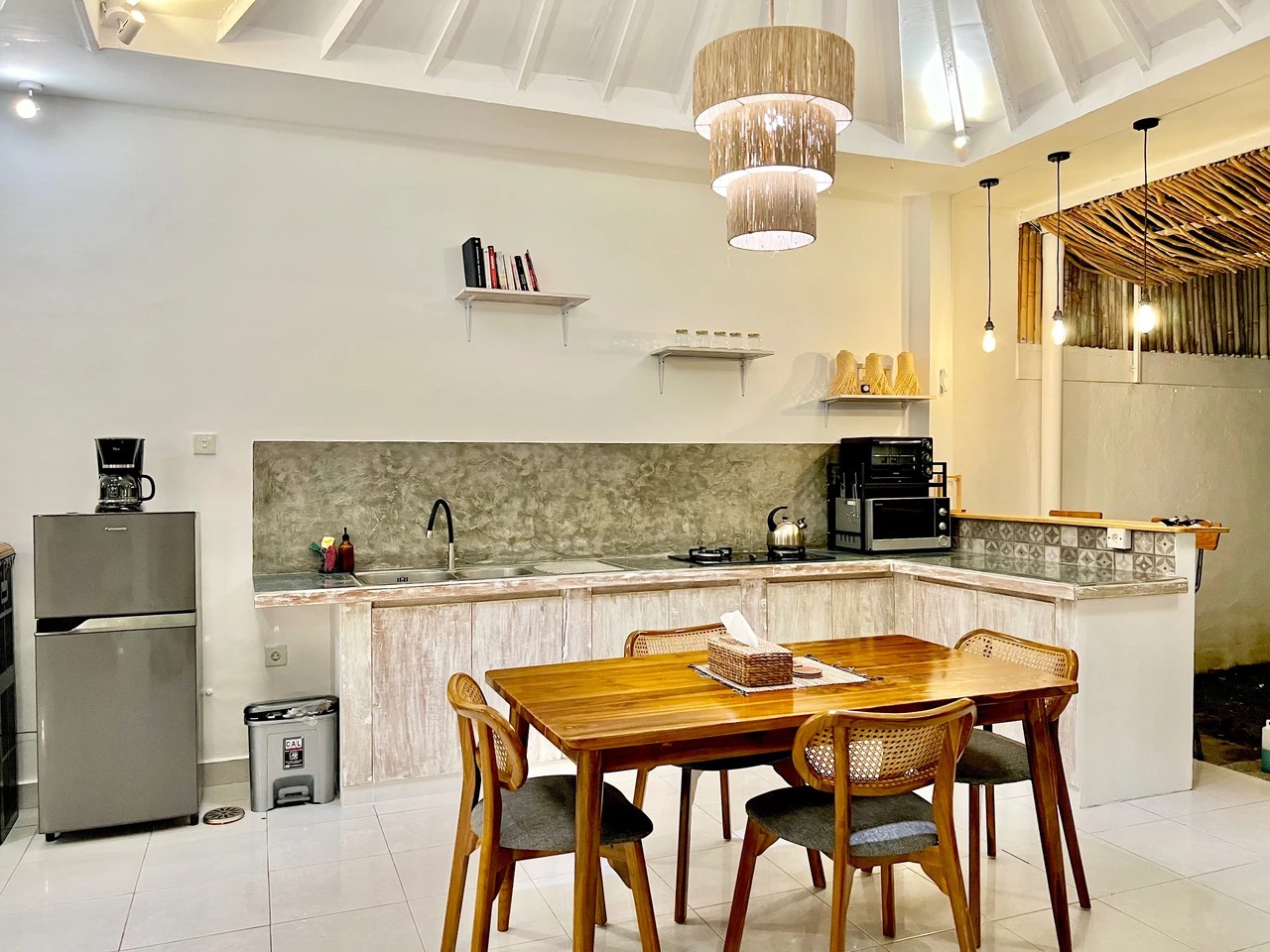 CHARMING TWO BEDROOMS VILLA FOR MONTHLY